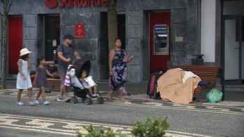 Imagem de Pessoas sem abrigo em São Miguel enviam carta aberta ao Governo e pedem um teto para o inverno que se aproxima