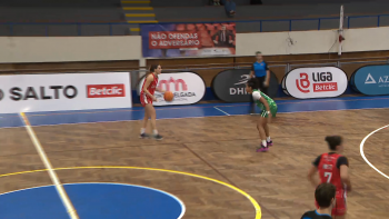 Imagem de Liga Feminina Basquetebol: União Sportiva sobe ao 5º lugar