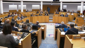 Imagem de Parlamento aprova por unanimidade iniciativa contra alterações ao Subsídio de Mobilidade