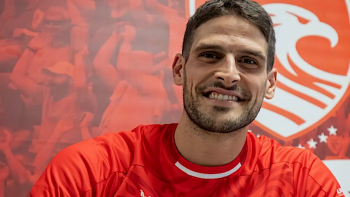 Imagem de Gonçalo Paciência é o mais recente reforço do Santa Clara