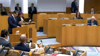 Imagem de PS acusa Governo de criar dificuldades aos clubes desportivos