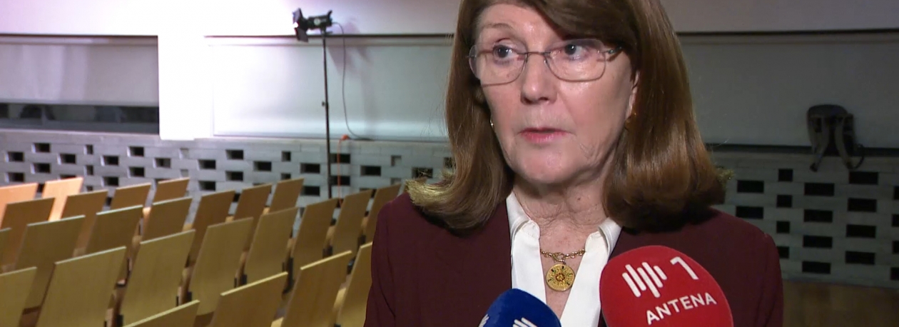 Imagem de Apoio Palavra Açores: Berta Cabral não abre jogo sobre eventual corte de 1M€ para a SAD do Santa Clara