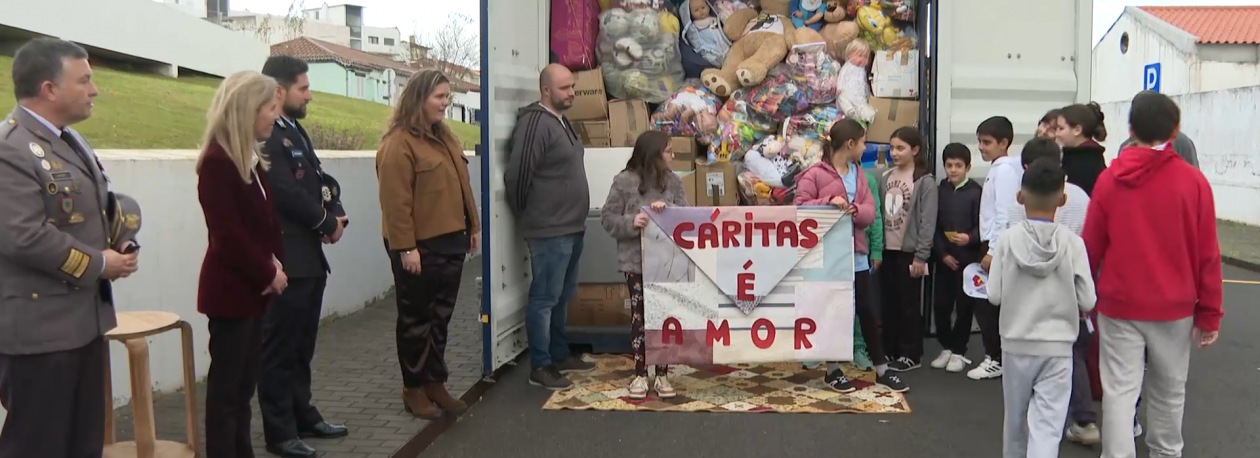 Imagem de Cáritas de São Miguel envia contentor para Cabo Verde com 10 toneladas de material