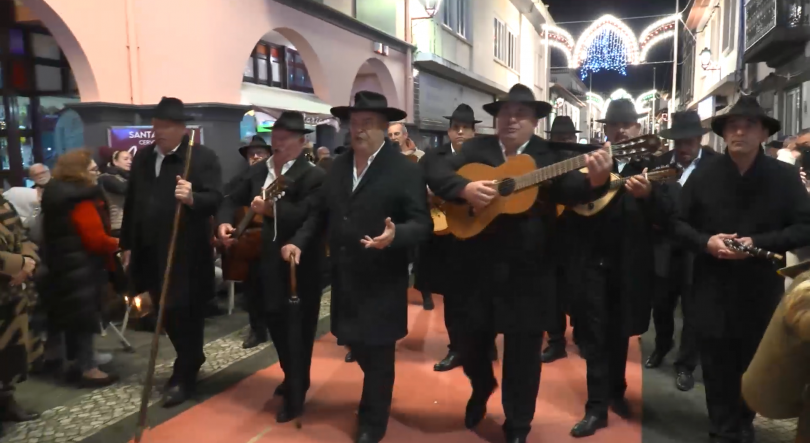 Imagem de Noite de Reis da Praia da Vitória contou com 17 grupos