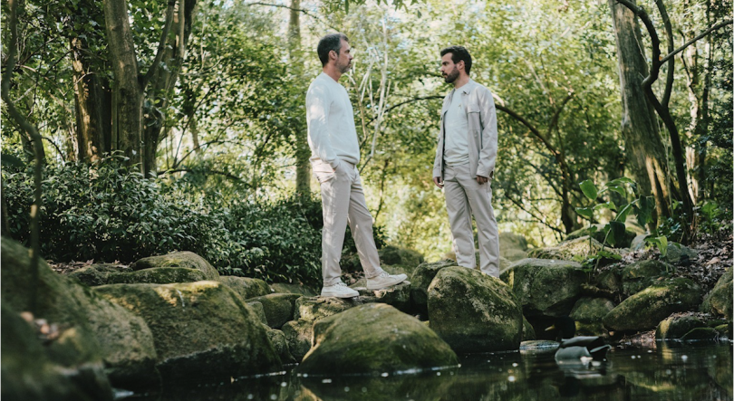 Imagem de Duo Mano a Mano apresentam 'A Trilogia das Sombras' na Ribeira Grande