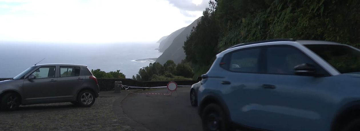 Imagem de Reaberto o acesso à Fajã dos Cubres na ilha de São Jorge