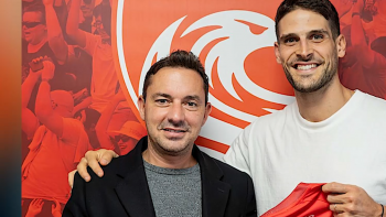 Imagem de Primeira Liga: Gonçalo Paciência assina com o Santa Clara até final da temporada