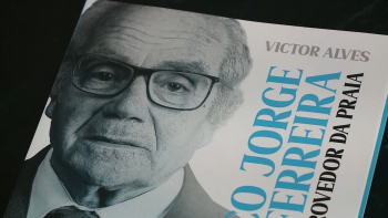 Imagem de Misericórdia Praia: Francisco Ferreira homenageado com livro autobiográfico e Diploma de Irmão Honorário e Benemérito