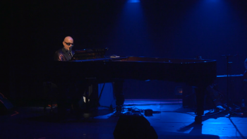 Imagem de Pedro Abrunhosa esgota duas sessões no Auditório do Ramo Grande