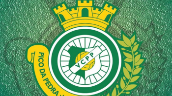 Imagem de Vitória do Pico da Pedra diz que Governo Regional abandonou o futebol feminino