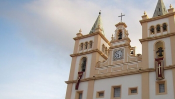 Imagem de Diocese de Angra justifica decisão de invalidar eleições na Santa Casa da Praia da Graciosa