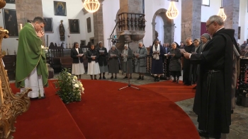 Imagem de Irmãos de 4 congregações da Terceira renovaram votos simbolicamente nas celebrações Semana do Consagrado