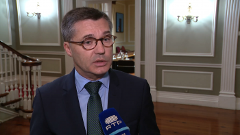 Imagem de Presidente da ALRAA quer apoio de Seguro para combater centralismo de Lisboa