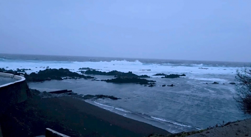 Imagem de Depressão Leonardo já provoca perturbações nos transportes aéreos e marítimos