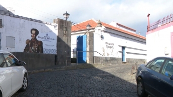 Imagem de Concluídas escavações nas obras do mercado municipal de Angra