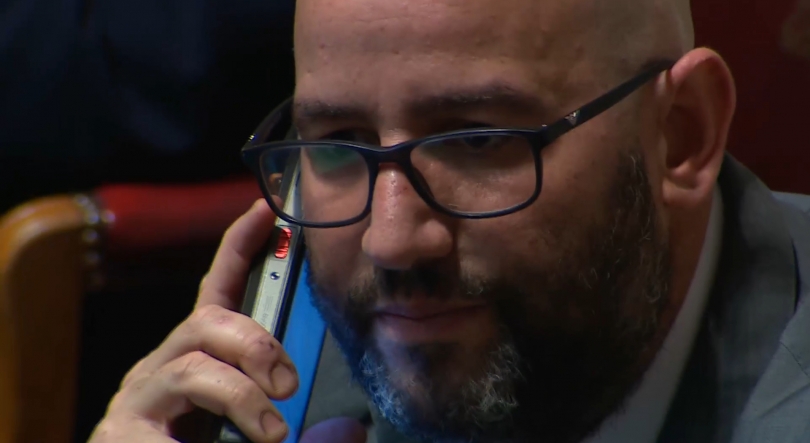 Imagem de Defesa de Miguel Arruda, acusado do furto de malas, pede abertura de instrução