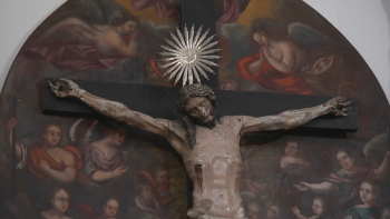 Imagem de Católicos iniciam hoje 40 dias de reflexão e jejum até à Páscoa