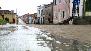 Imagem de Proteção Civil regista 13 ocorrências originadas pelo mau tempo