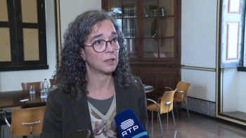 Imagem de Procissão dos Terceiros candidatada a património imaterial após processo Viola da Terra