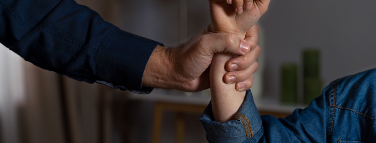 Imagem de Homem detido pelo crime de violência doméstica na Calheta