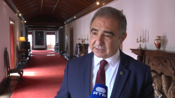 Imagem de Subsídio Mobilidade: Governo mantém luta na República para tarifa de 119 euros