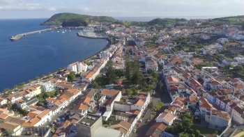 Imagem de Cidade da Horta com nove estradas cortadas ao trânsito