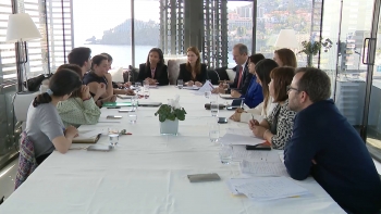 Imagem de Açores e Madeira procuram soluções para fixação de novos médicos