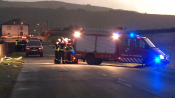 Imagem de Colisão entre três viaturas causa três feridos ligeiros e duas vítimas mortais na Praia da Vitória