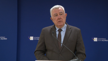Imagem de Governo dos Açores acredita que SATA e TAP vão colmatar saída da Ryanair