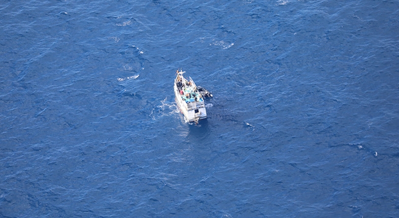 Imagem de Prisão preventiva para os 8 tripulantes da embarcação intercetada com 1,8 toneladas de cocaína