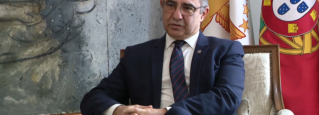 Imagem de Presidente do Governo diz que plataforma para acesso ao Subsídio de Mobilidade foi um “erro”