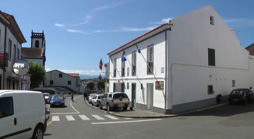 Imagem de Detetado caso de meningite na Escola Básica da Ribeirinha