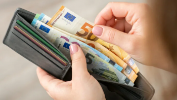 Imagem de Ordenados da Lotaçor regularizados hoje