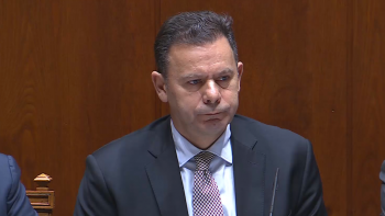 Imagem de Utilização da Base das Lajes no centro do debate quinzenal da Assembleia da República