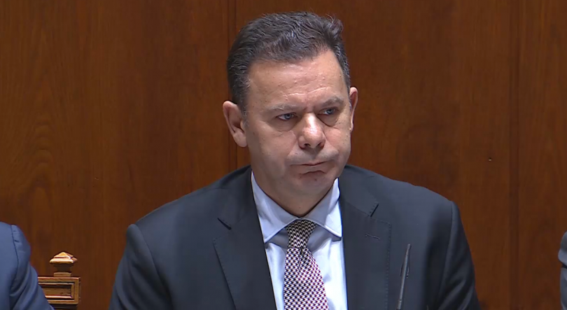 Imagem de Utilização da Base das Lajes no centro do debate quinzenal da Assembleia da República