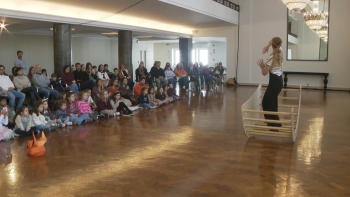 Imagem de Estúdio 13 cria espetáculo infantil integrado nas celebrações dos 75 anos do Teatro Micaelense