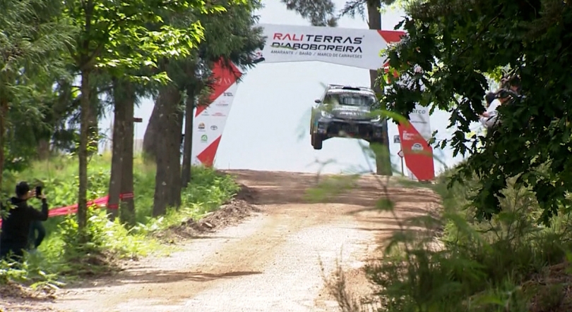 Imagem de Rúben Rodrigues e Henrique Moniz preparam início do Campeonato de Portugal no Rali Serra da Cabreira