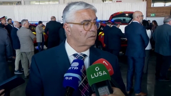 Imagem de Rui Melo recusa receber viatura de comando entregue pelo Governo