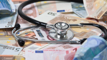 Imagem de Enfermeiros que transitaram dos hospitais para centros de saúde ainda aguardam pagamento de requalificações