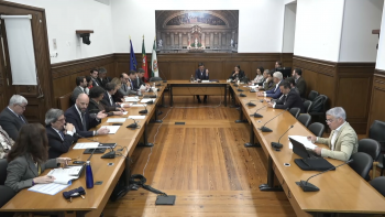 Imagem de Subsídio Mobilidade: AR chumba na especialidade propostas dos parlamentos dos Açores e da Madeira