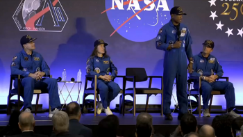 Imagem de Artemis II: Astronautas recebidos como heróis pela NASA