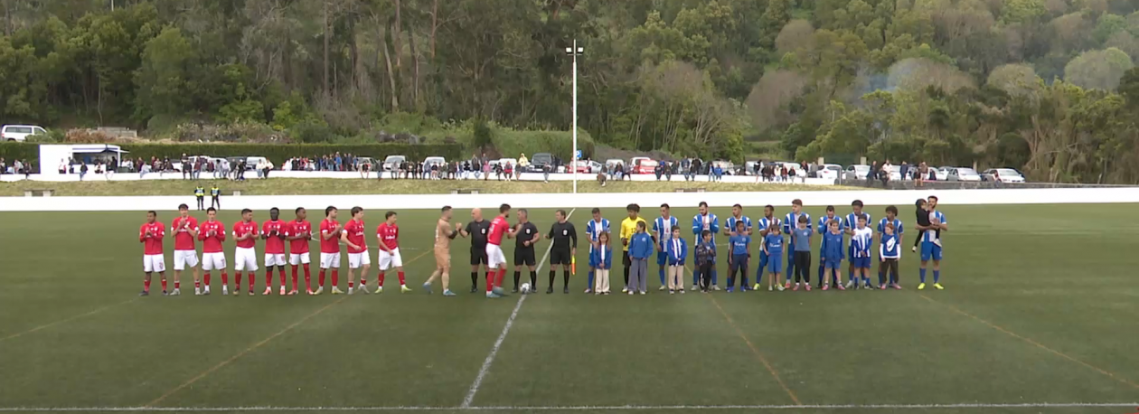 Imagem de Campeonato Futebol Açores: Santa Clara B a uma vitória de ser campeão