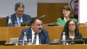 Imagem de Debate de urgência no Parlamento Regional sobre Turismo