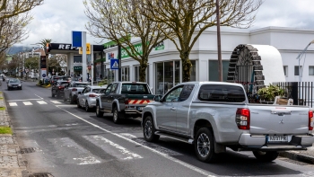 Imagem de Postos prolongam horário: Associação de Revendedores de Combustíveis afasta rutura de stock