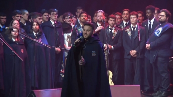 Imagem de Concerto de Abril: Recreio Lajense junta tunas à voz de João Barros
