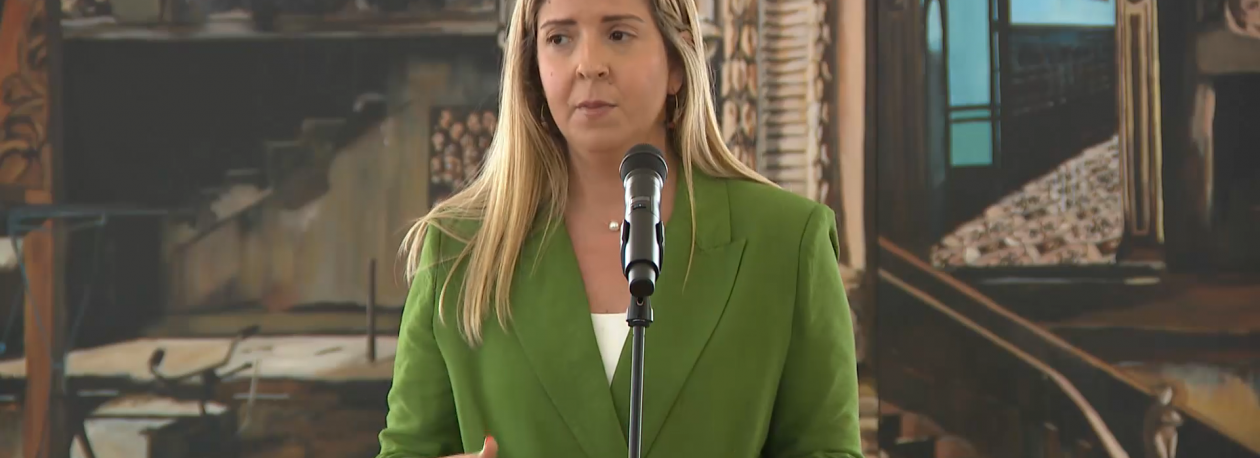 Imagem de Ministra da Cultura: “República tem obrigação de compensar a Região”