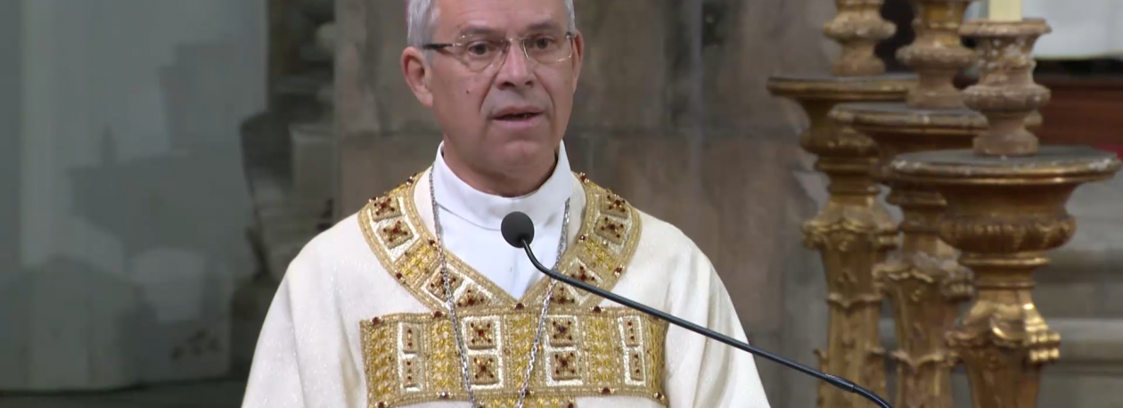 Imagem de Missa de Páscoa: Bispo de Angra exorta cristãos a darem o melhor de si