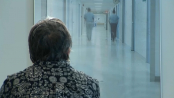 Imagem de Dia Mundial do Parkinson: Pode afetar qualquer pessoa e os sintomas vão além dos tremores