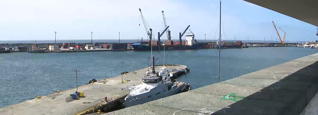 Imagem de Acidente causa vítima mortal no Porto de Ponta Delgada