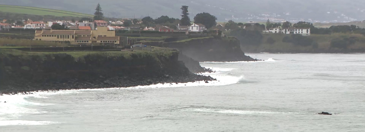 Imagem de Prisão preventiva para suspeito de furtos em Rabo de Peixe